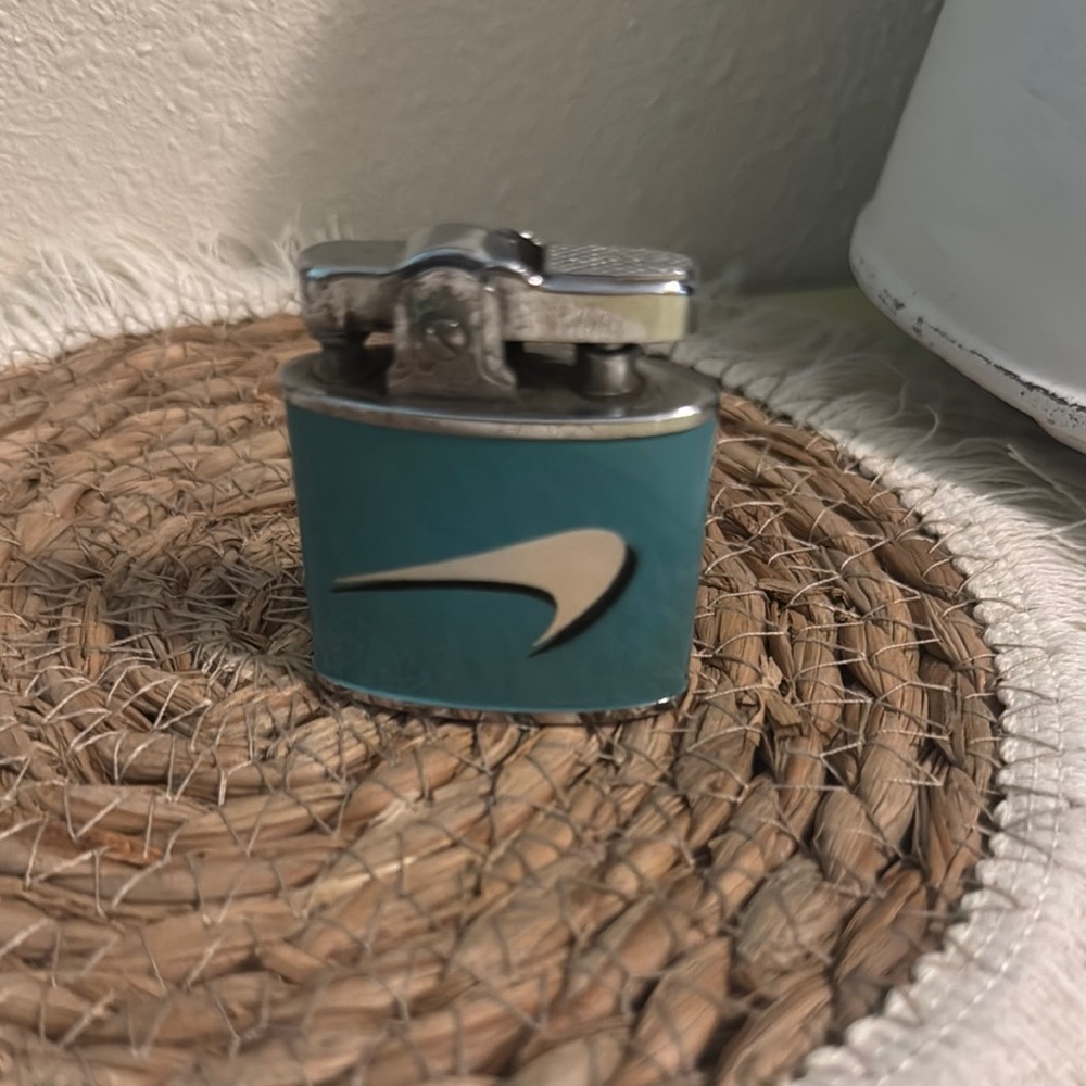 VTG Super Lighter Omega Mfg Co, Japan